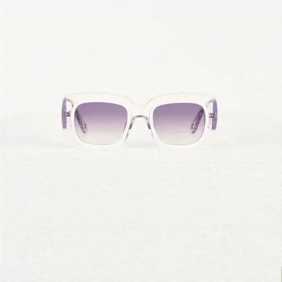 NIB CULT GAIA Meira Oversized Square Sunglasses Clear - Picture 3 of 7